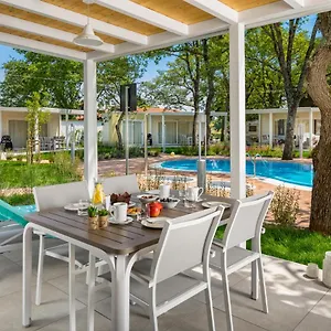 Ulika Mobile Homes - Naturist Üdülőpark