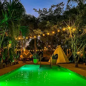 Hotel Bufo Alvarius Sanctuary Bacalar Buenavista (Quintana Roo)