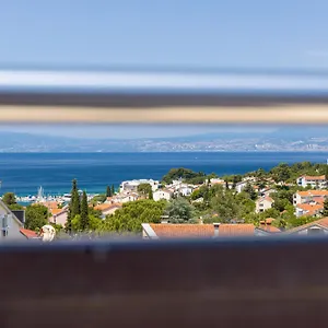 Apartment Kvarner 2 
